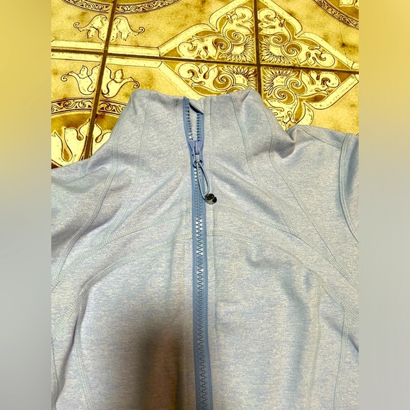 Lululemon Define Jacket 🍋 - Picture 3 of 6